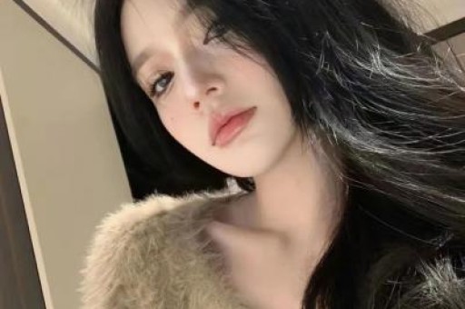 25岁男子猥亵20余名独行女性获刑8个月；“自己在淋雨却为小动物遮风挡雨”外卖小哥大雨中救断腿小狗感动无数网友｜三工晨报